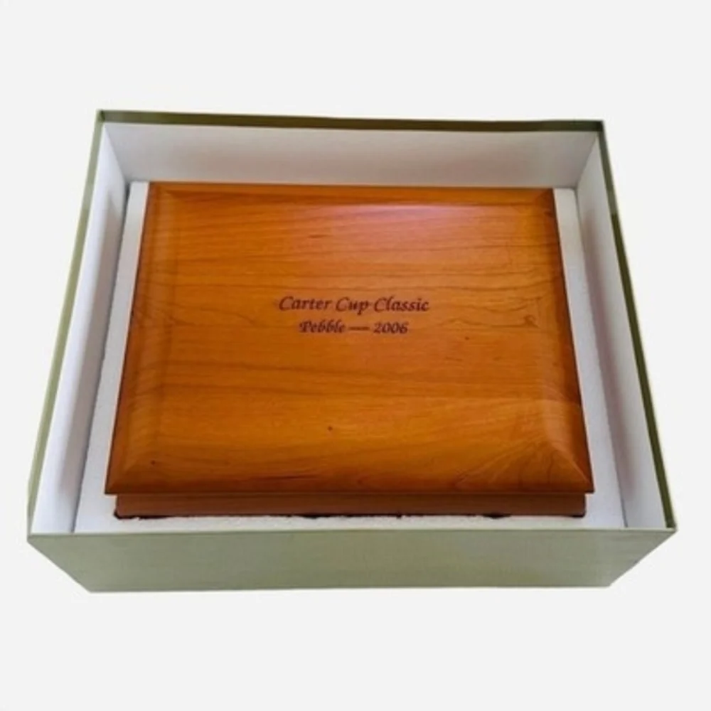 New Commemorative Box Cherry Wood Jewelry Box Memorabilia Storage Box Mini Chest